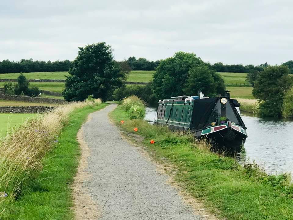 Appleyard Cottage - Leeds to Liverpool Canal